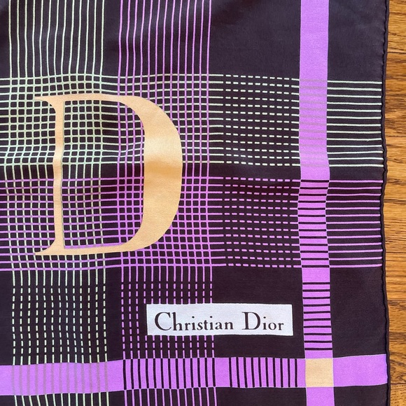 Beautiful Christian Dior silk scarf - Picture 3 of 9